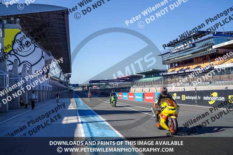 France;Le Mans;event digital images;motorbikes;no limits;peter wileman photography;trackday;trackday digital images